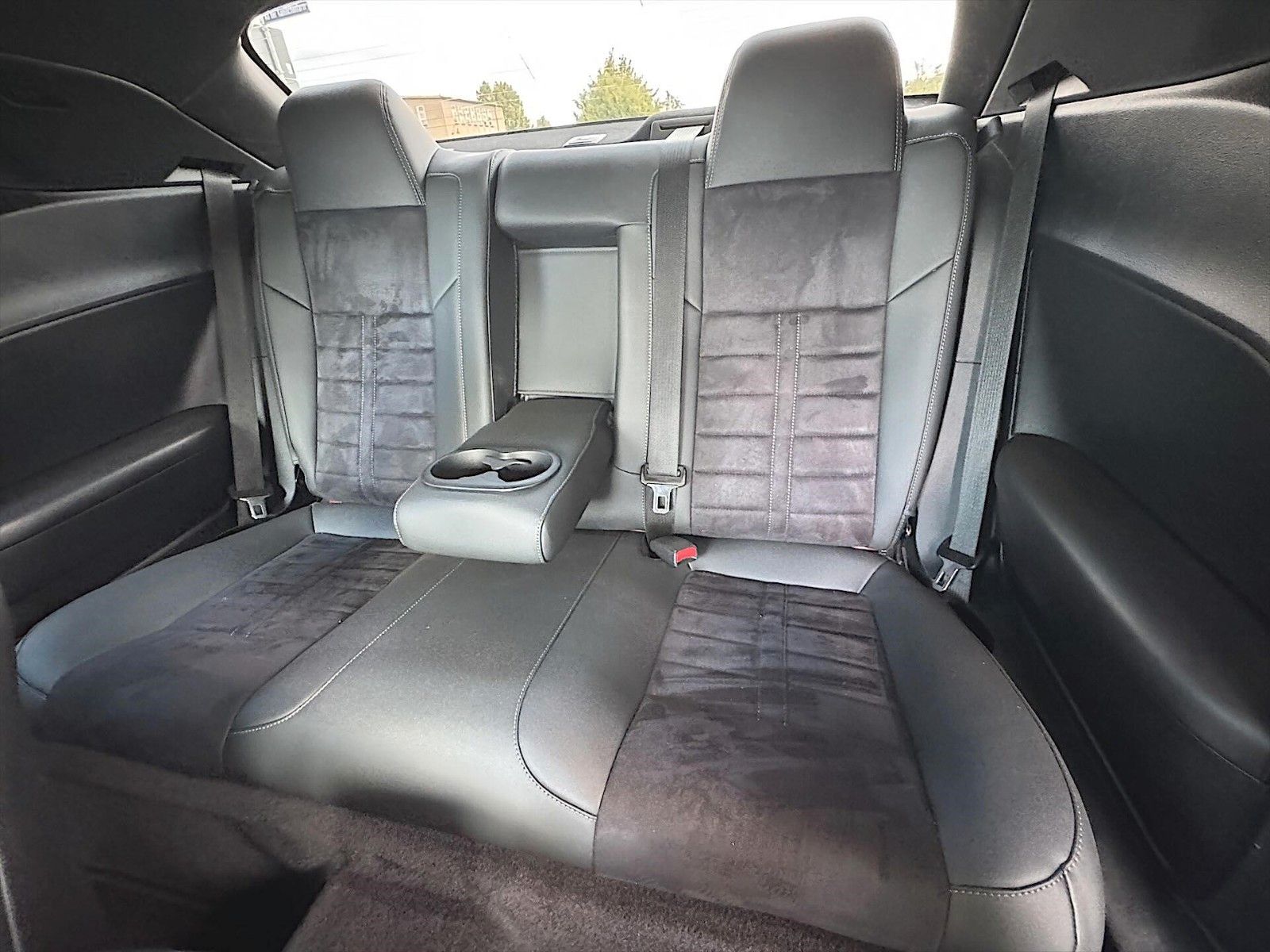 Fahrzeugabbildung Dodge Challenger 6.4 V8 SRT 392 SCAT PACK Performance
