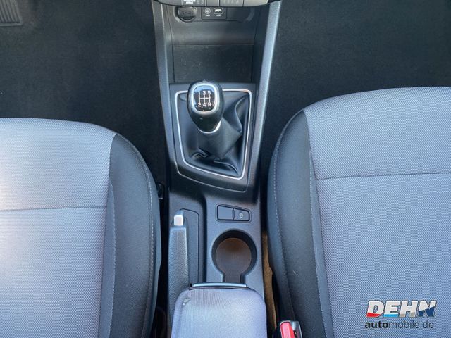 Hyundai i20 1.2. Select Bluetooh AHK Klima