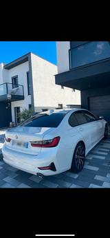 BMW 320d Advantage Automatik - BMW 320 Gebrauchtwagen in Saarbrücken