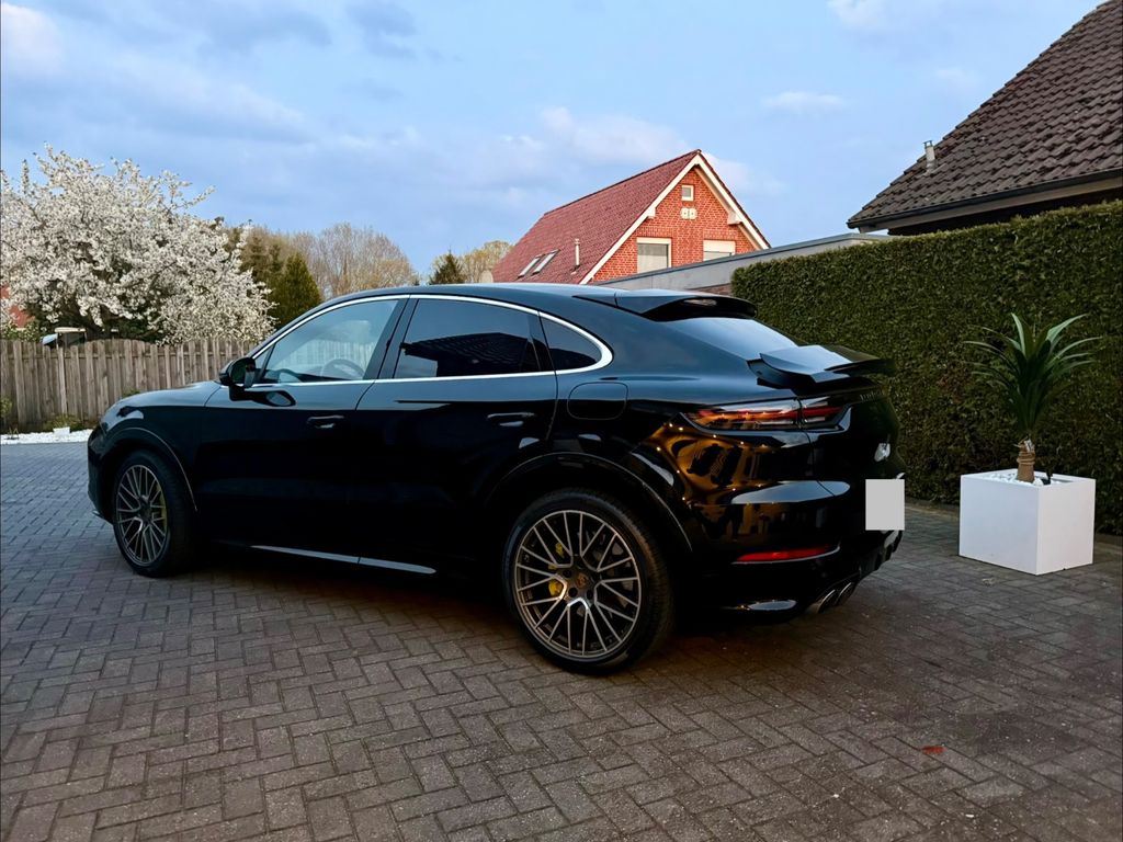 Image of Porsche Cayenne