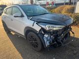 Hyundai Tucson Premium Mild-Hybrid 4WD - Hyundai: Unfallwagen