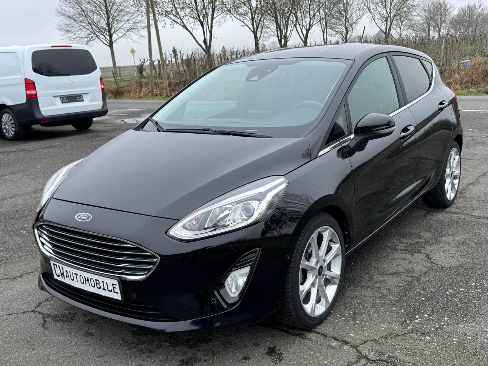 Ford Fiesta Titanium Top Ausstattung *Zahnriemen neu*