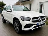 Mercedes-Benz GLC 300 e 4MATIC Autom. - - Mercedes-Benz GLC 300 von privat