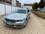 BMW 730 d. LED/ H-UP/ AHK/ Fern-Parken/ S-Close/ - BMW 730: D