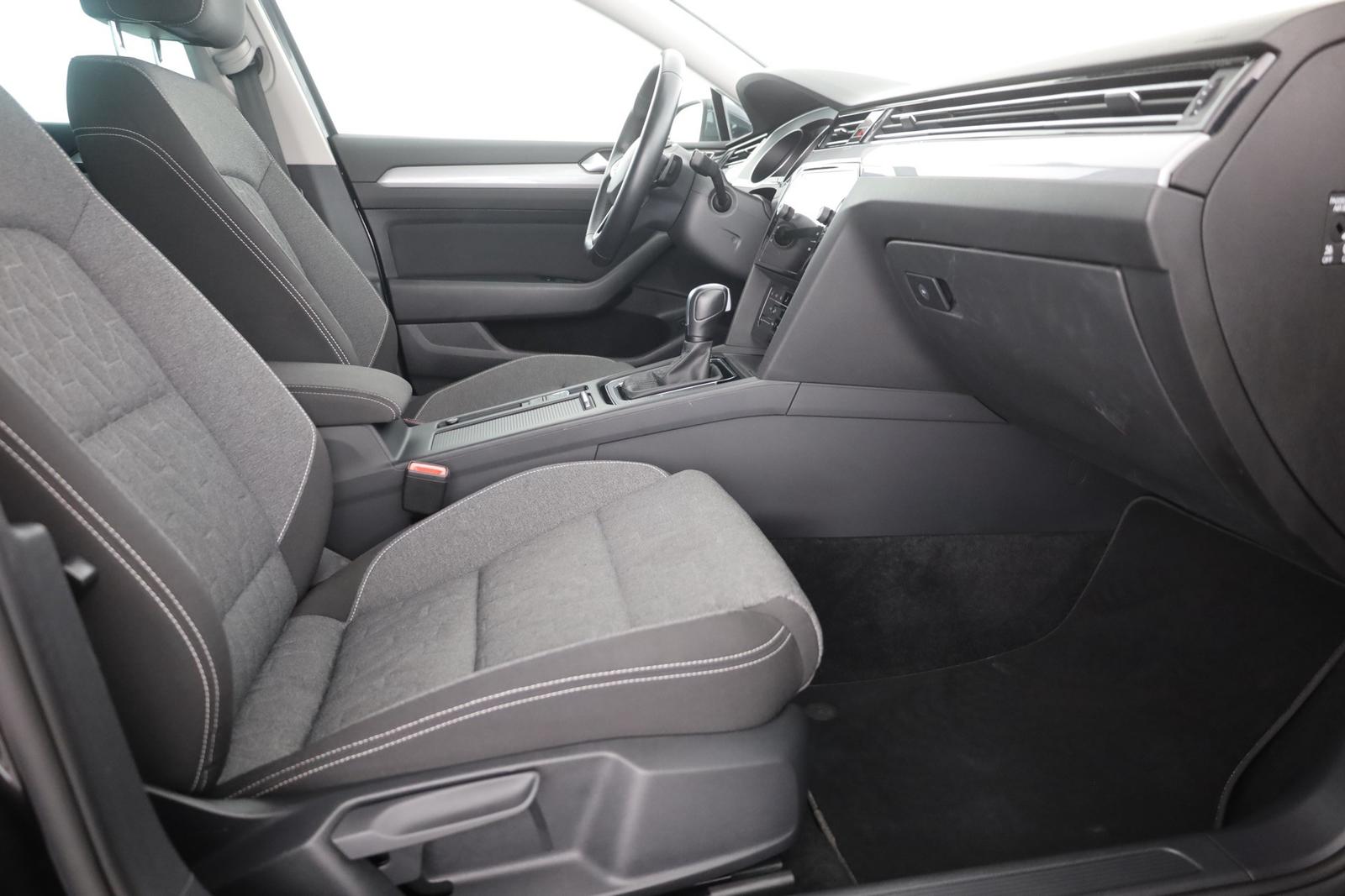 Volkswagen Passat 1.5 TSI DSG Business LED Navi ACC, миниатюра 23