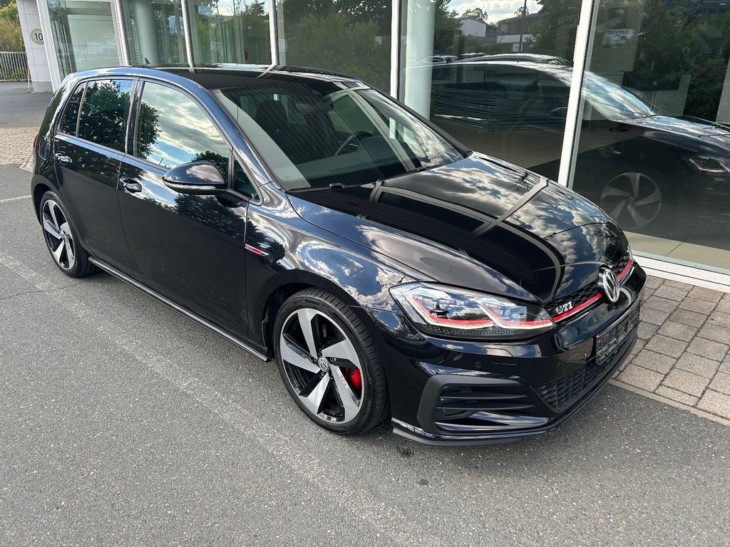 Image of Volkswagen Golf