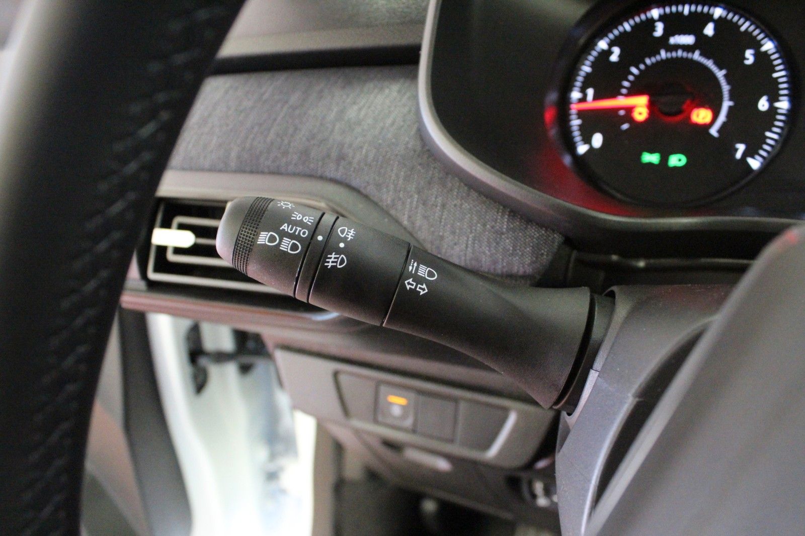 Fahrzeugabbildung Dacia Jogger TCe 110Expression MY26 *Winterp.*