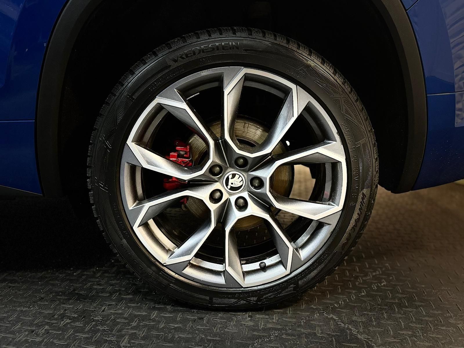 SKODA Kodiaq 2.0TDI RS 4x4* LED#AHK#SHZ#LH#PANO#KEYLES - Image 9