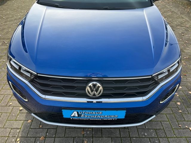 Fahrzeugabbildung Volkswagen T-Roc 1.5 TSI DSG 4MOTION STYLE LED ASSISTENZ-PL