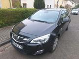Opel Astra J 1.4 Turbo Sportstourer 140 PS... - Opel Astra: 14 Turbo