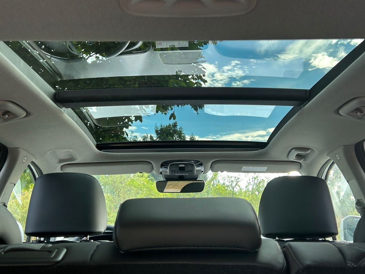 Fahrzeugabbildung Hyundai Santa Fe Hybrid 1.6 T-GDI HEV PrimePano*MIETKAUF