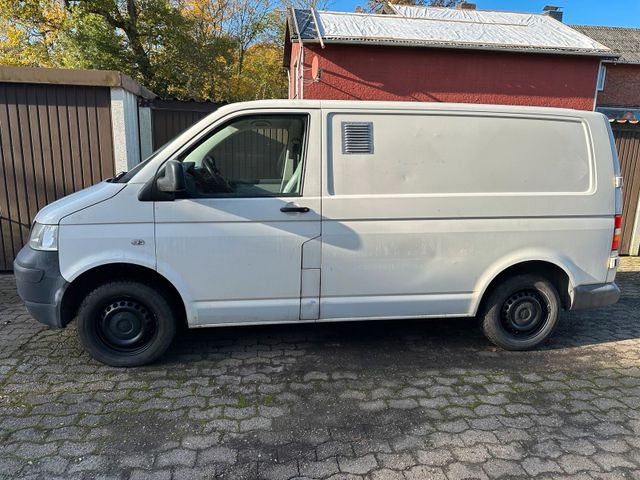 Volkswagen T5 Transporter 2,5l 131 PS