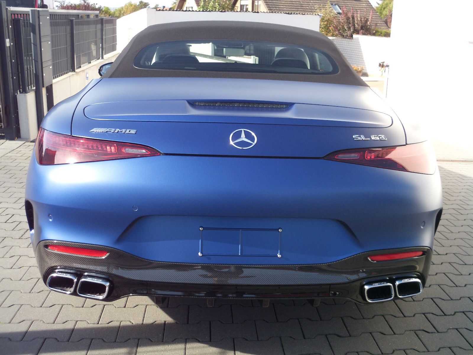 Fahrzeugabbildung Mercedes-Benz SL 63 AMG  4MATIC+ Keramik /Carbon/Lift/3D/Full