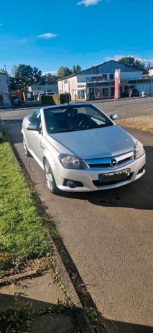 Opel tigra twintop 1.8