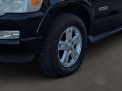 FORD Explorer V8/7-Sitzer