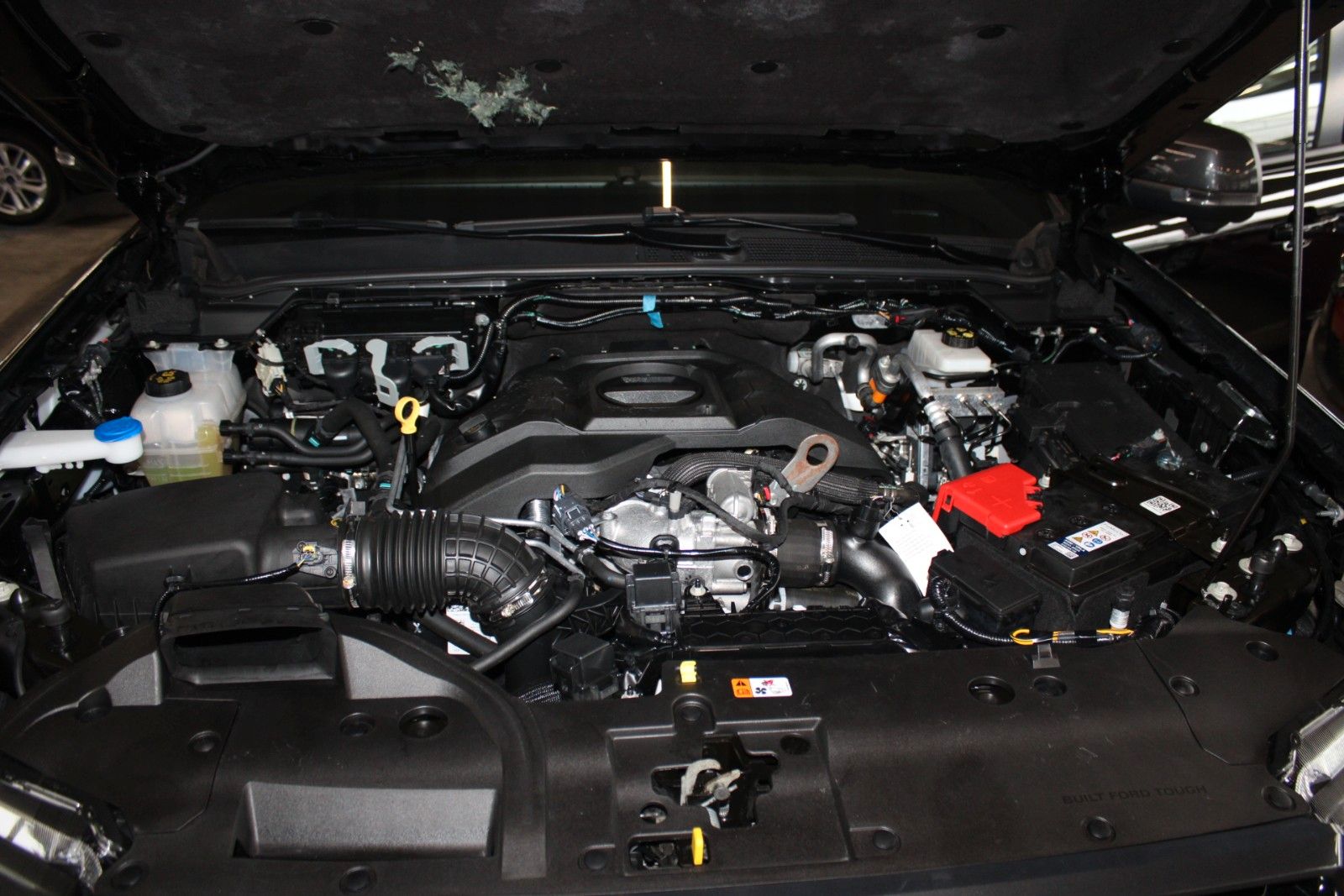 Fahrzeugabbildung Ford Ranger Wildtrak Automatik AHK STDH ACC CAM B&O