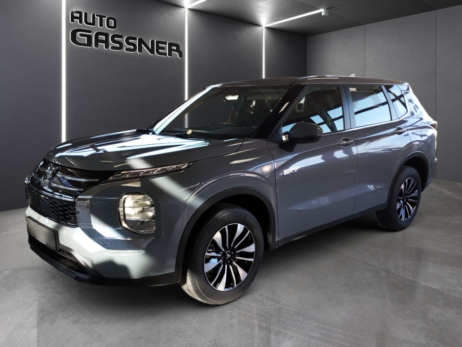 Fahrzeugabbildung Mitsubishi Outlander PHEV Diamant 306 PS ACC 360°