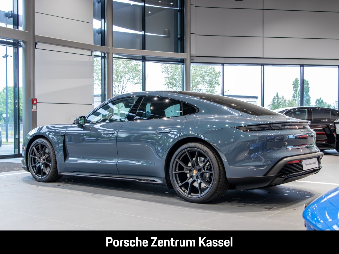 Porsche Taycan GTS InnoDrive HA-Lenkung Head-Up 21-Zoll imagem 3