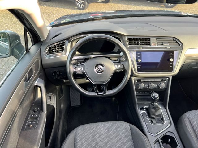 Tiguan Allspace Comfortline 1.5 TSI LED Navi Pan