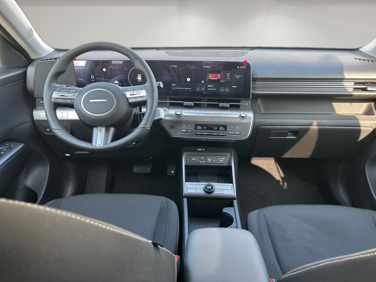 Fahrzeugabbildung Hyundai KONA SX2 1.6 Hybrid DCT 2WD TREND LED BOSE