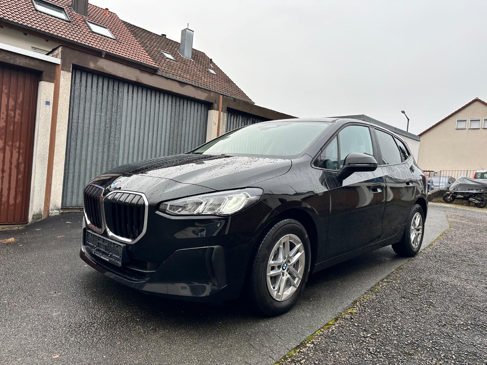 BMW 218 Active Tourer/aut/Navi/r.kamera/led/temp
