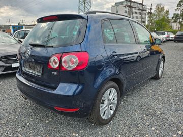 Volkswagen Golf - 5