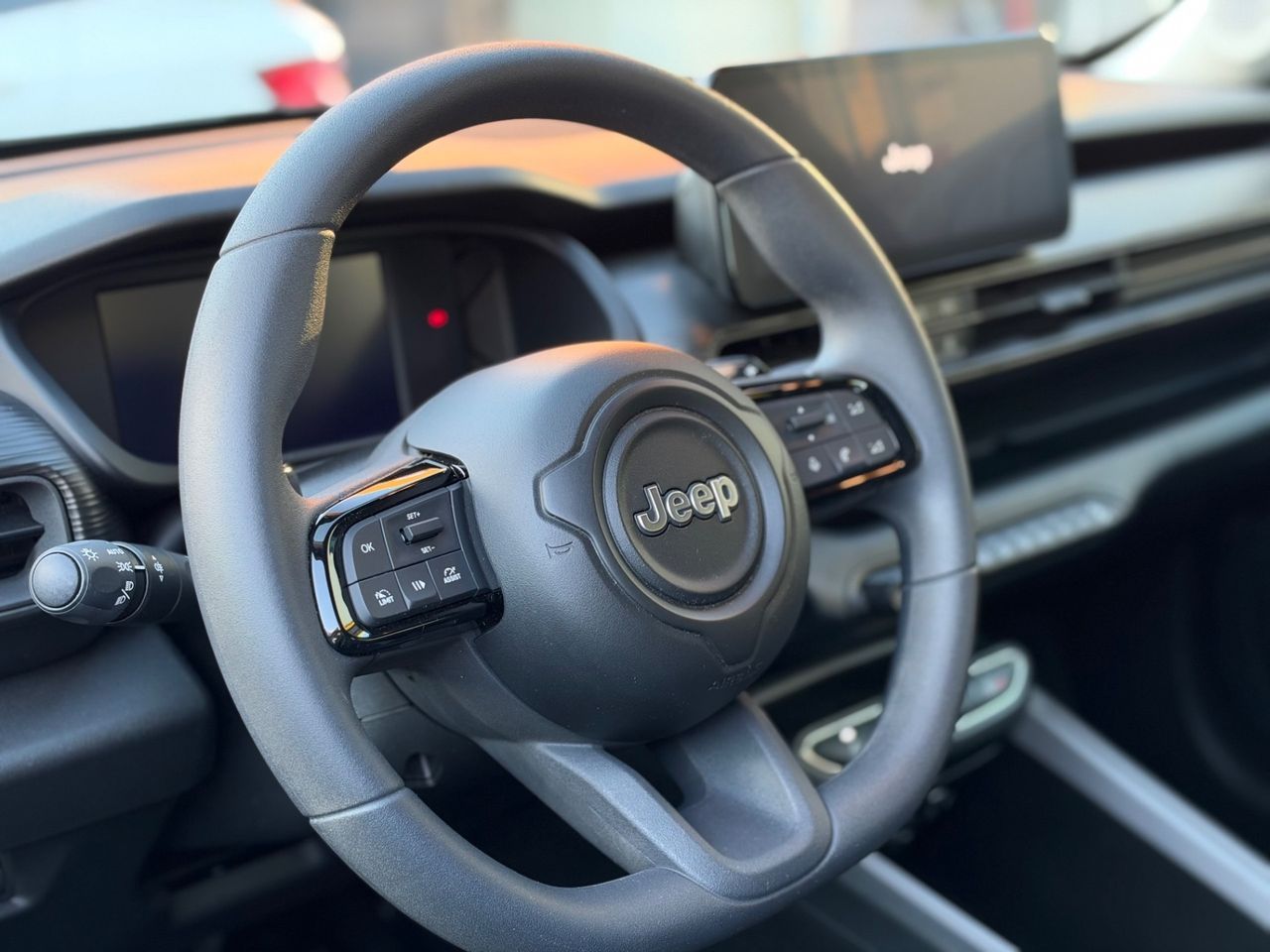 Other Jeep Avenger 1.2 Turbo 100 CV MHEV Longitude GAR imagem 2