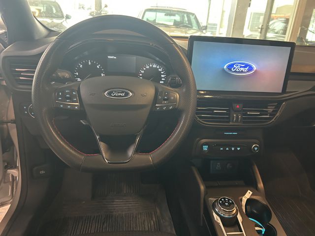 Fahrzeugabbildung Ford Focus Turnier ST-Line*Automatik*SYNC4*Scheckh.