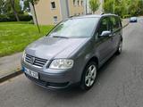 Volkswagen Touran 1.9 TDI Basis Basis - Volkswagen Touran: Basis