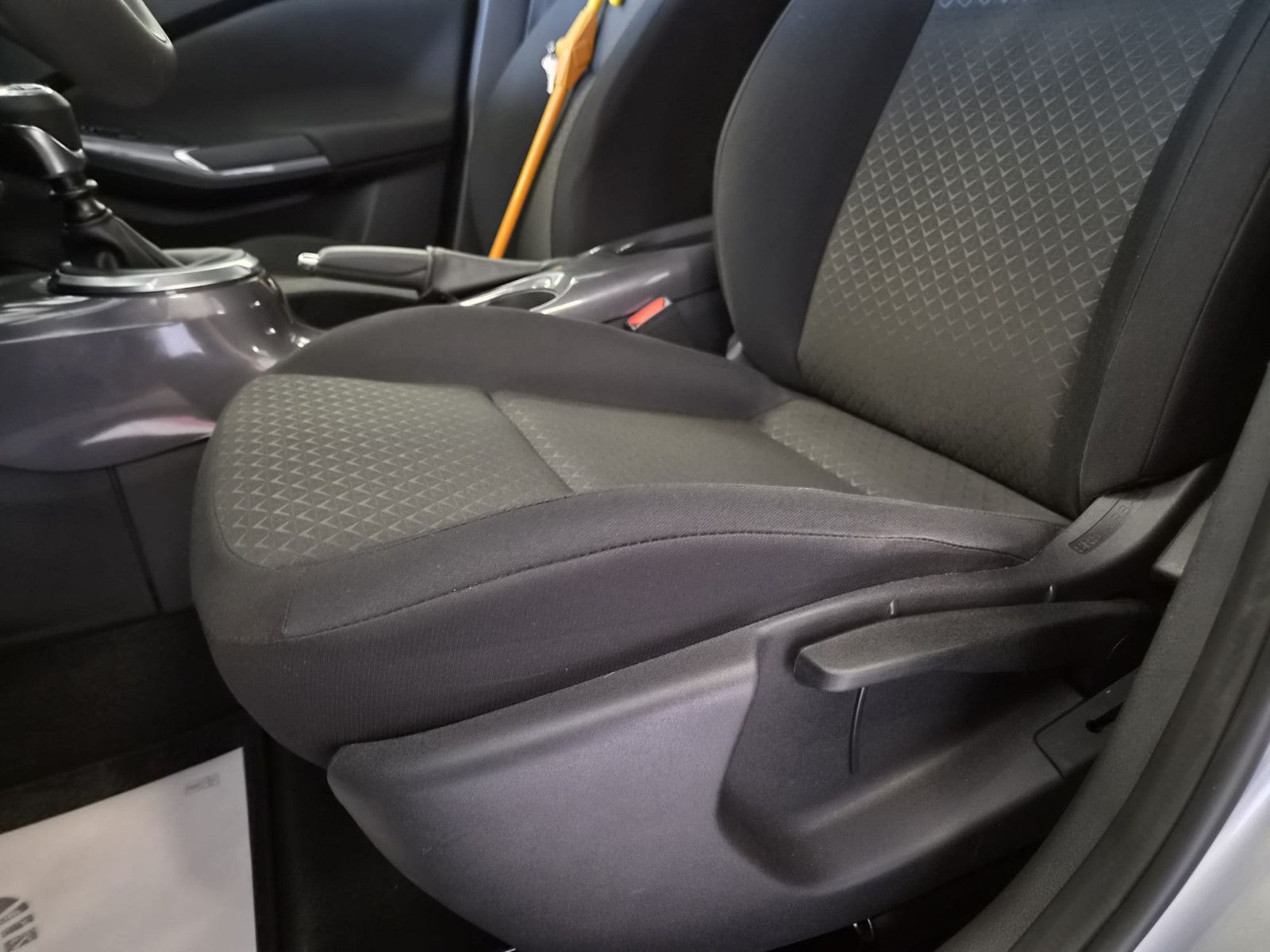 Fahrzeugabbildung Nissan Juke Acenta / KAMERA / SCHECKHEFT / 1. HAND