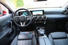 MERCEDES-BENZ A 250 Progressive Leder Navi LED PDC Tempomat MERCEDES-BENZ A 250 Progressive Leder Navi LED PDC Tempomat