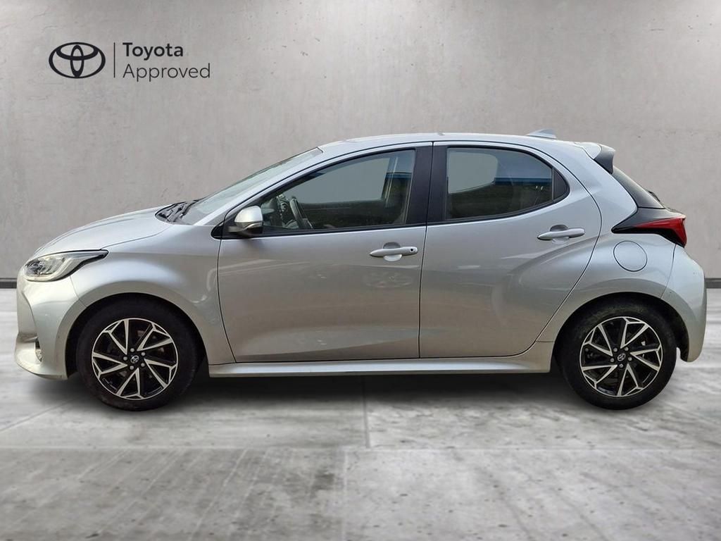Toyota Yaris 1.5 hybrid Trend imagem 3