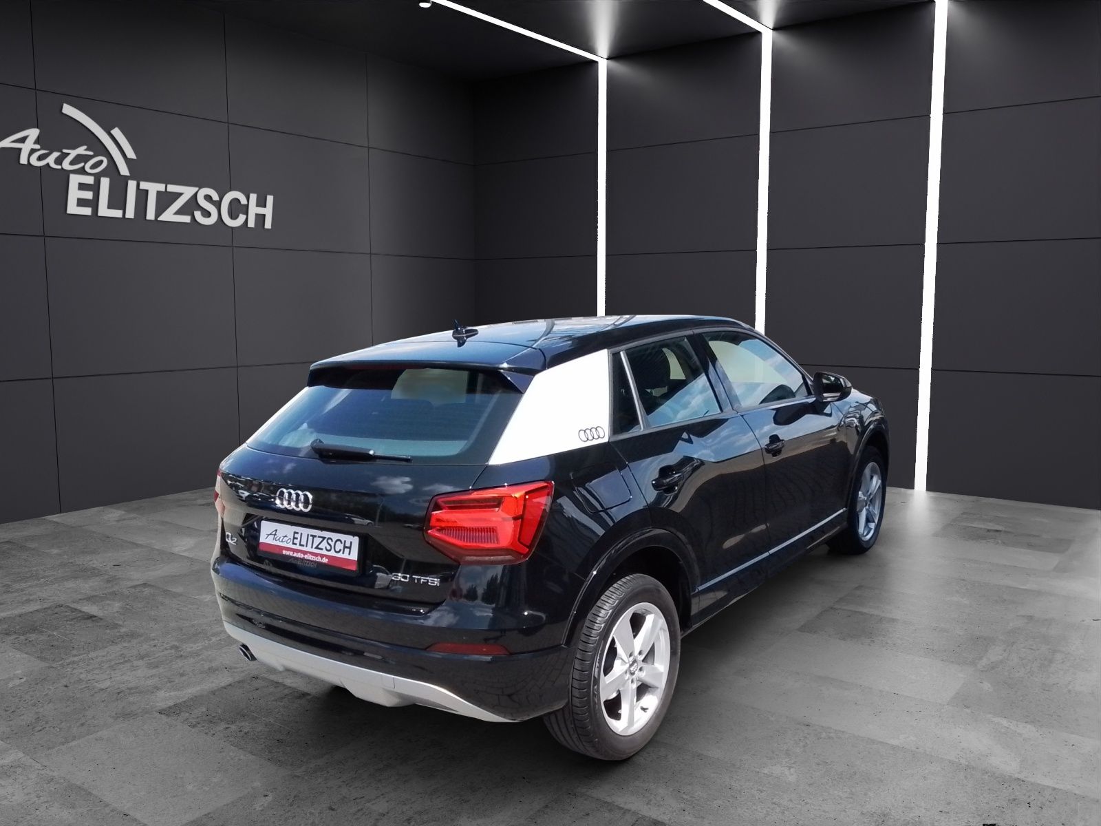 Fahrzeugabbildung Audi Q2 30 TFSI sport LED NAVI SOUND PDC SHZ LM