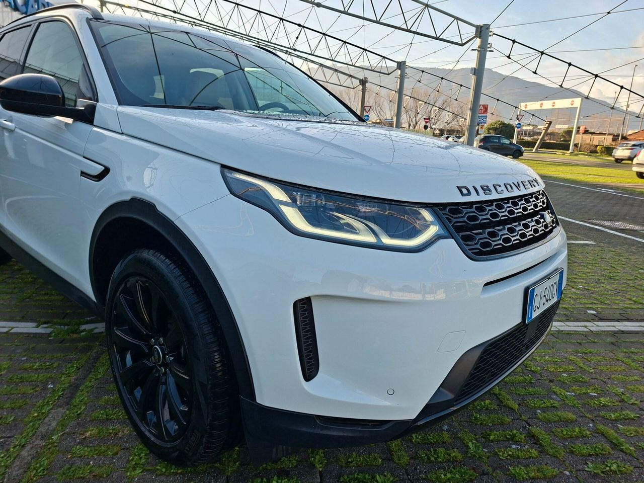 Land Rover Discovery Sport 2.0 TD4 204 CV AWD Au imagem 3