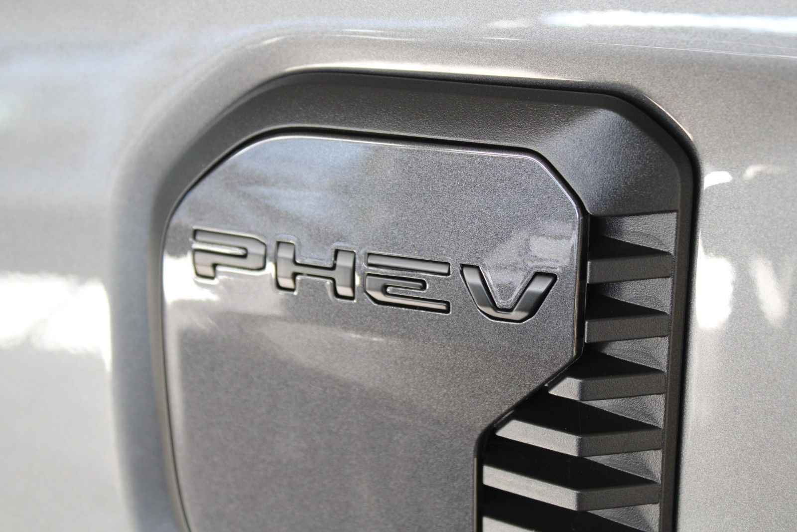 Fahrzeugabbildung Ford Ranger PHEV Wildtrak AHK ROLLO B&O ACC 360°