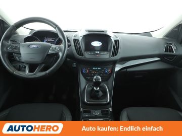 Ford Kuga - 12