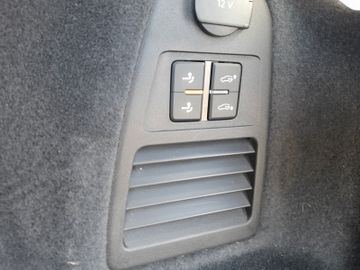 Volkswagen Touareg - 9