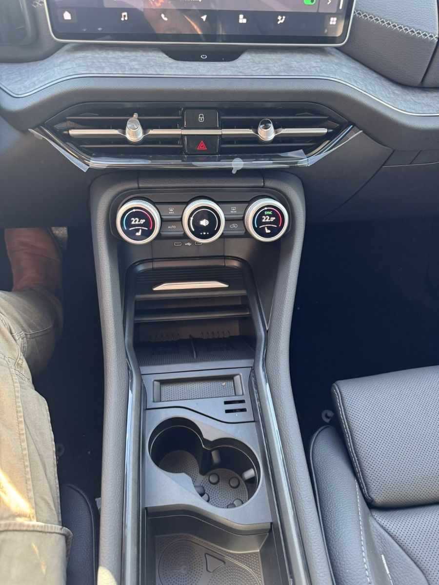 Fahrzeugabbildung SKODA Kodiaq iV*360°Cam*Matrix*Leder*Head-Up*eHeck*