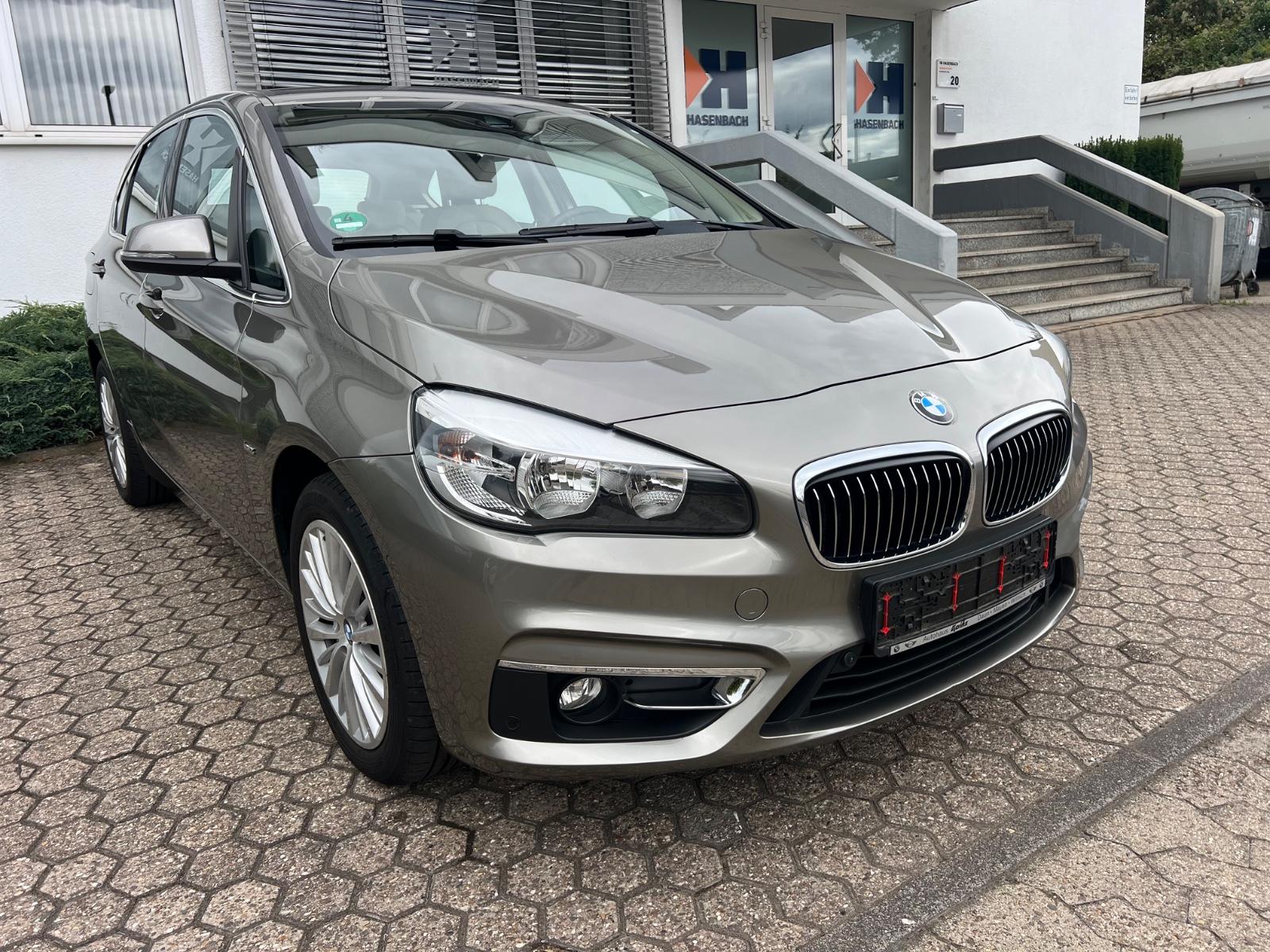 BMW Active Tourer 218d Luxury*1.Hand*Automatik*Leder
