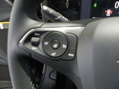 Fahrzeugabbildung Opel Mokka 1.2 GS LINE LED/17"ALU/KAMERA/SHZ/LHZ