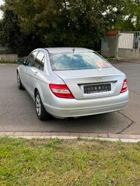 صورة 4 لـ 2008 Mercedes-BENZ C 180