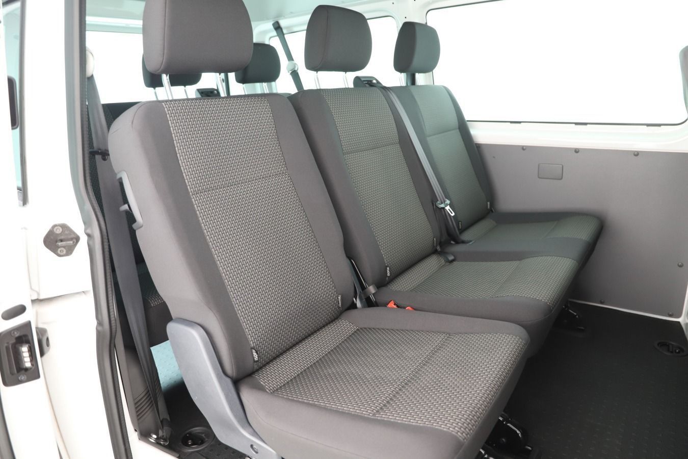 Volkswagen T6 Kombi - Bild 7