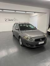 Fiat Croma 1.9 Multijet 16V Emotion - Fiat Croma Emotion mit Diesel-Antrieb