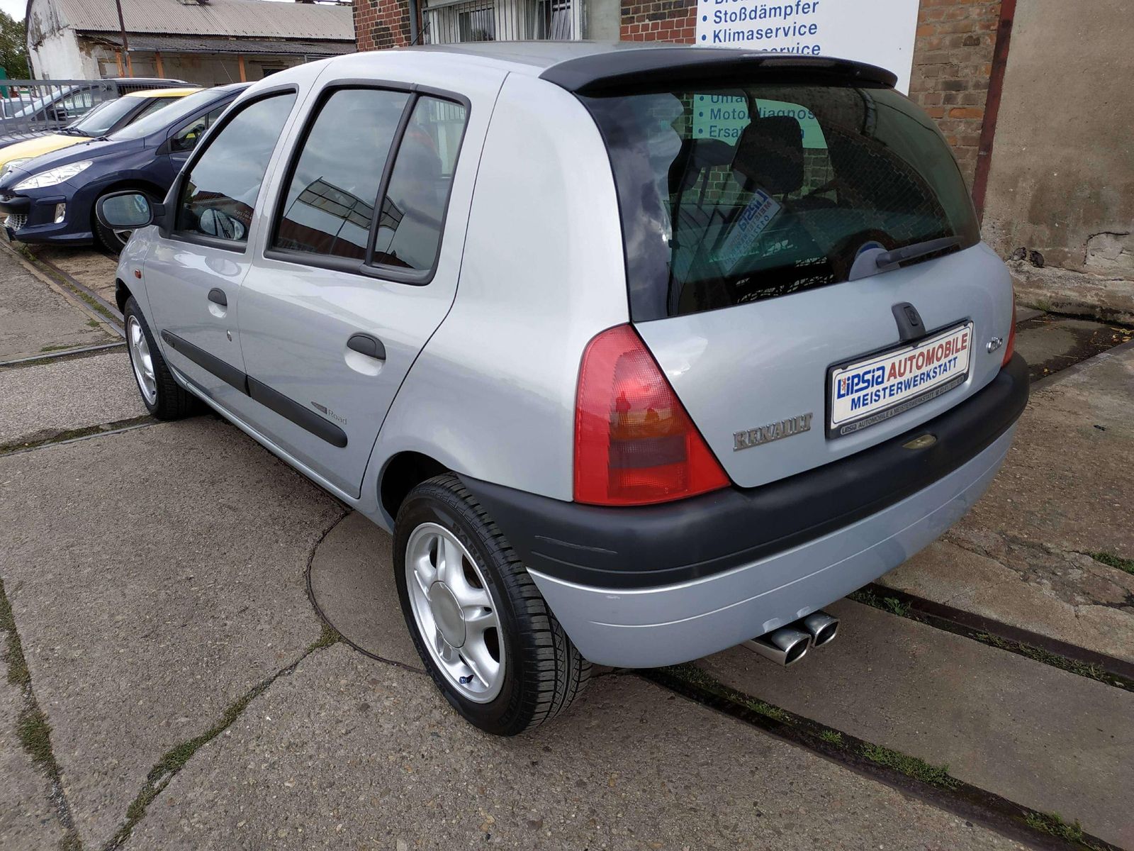 Clio Clio 1.2/ TÜV NEU/ Klima/ 5-Türer/ wenig KM – Bild 4