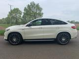 Mercedes-Benz GLE 350 d 4MATIC  Vollausstattung  - weiße Mercedes-Benz GLE 350