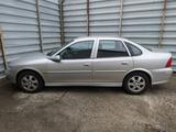Opel Vectra B Limousine 2.0 DTI***103.491 Km*** - Opel Vectra aus 2001: 2.2