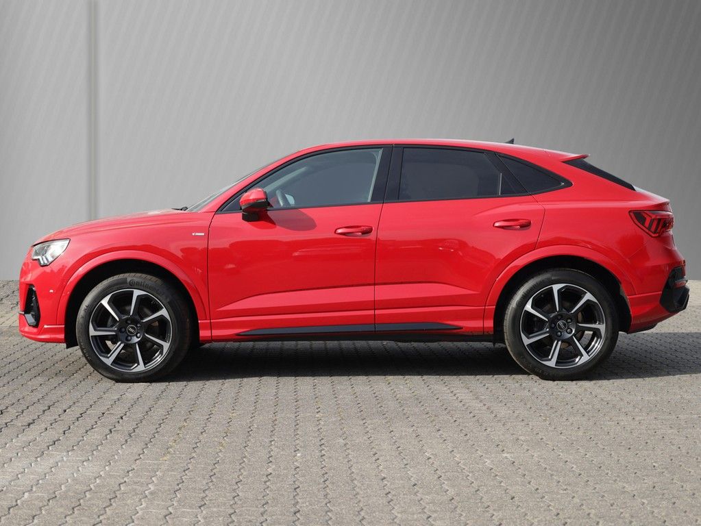 Audi Q3 Sportback S line 35 TFSI  S tronic imagem 3