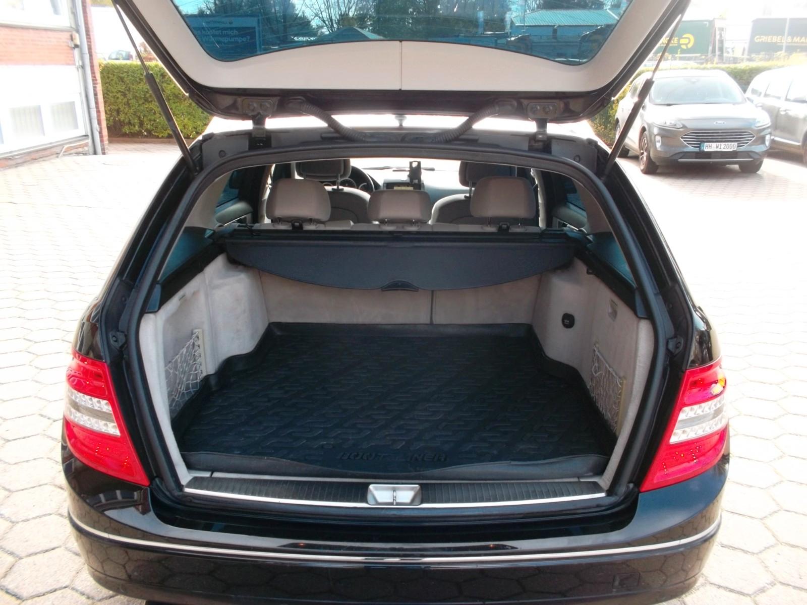 Mercedes-Benz C200 2009 — photo 6