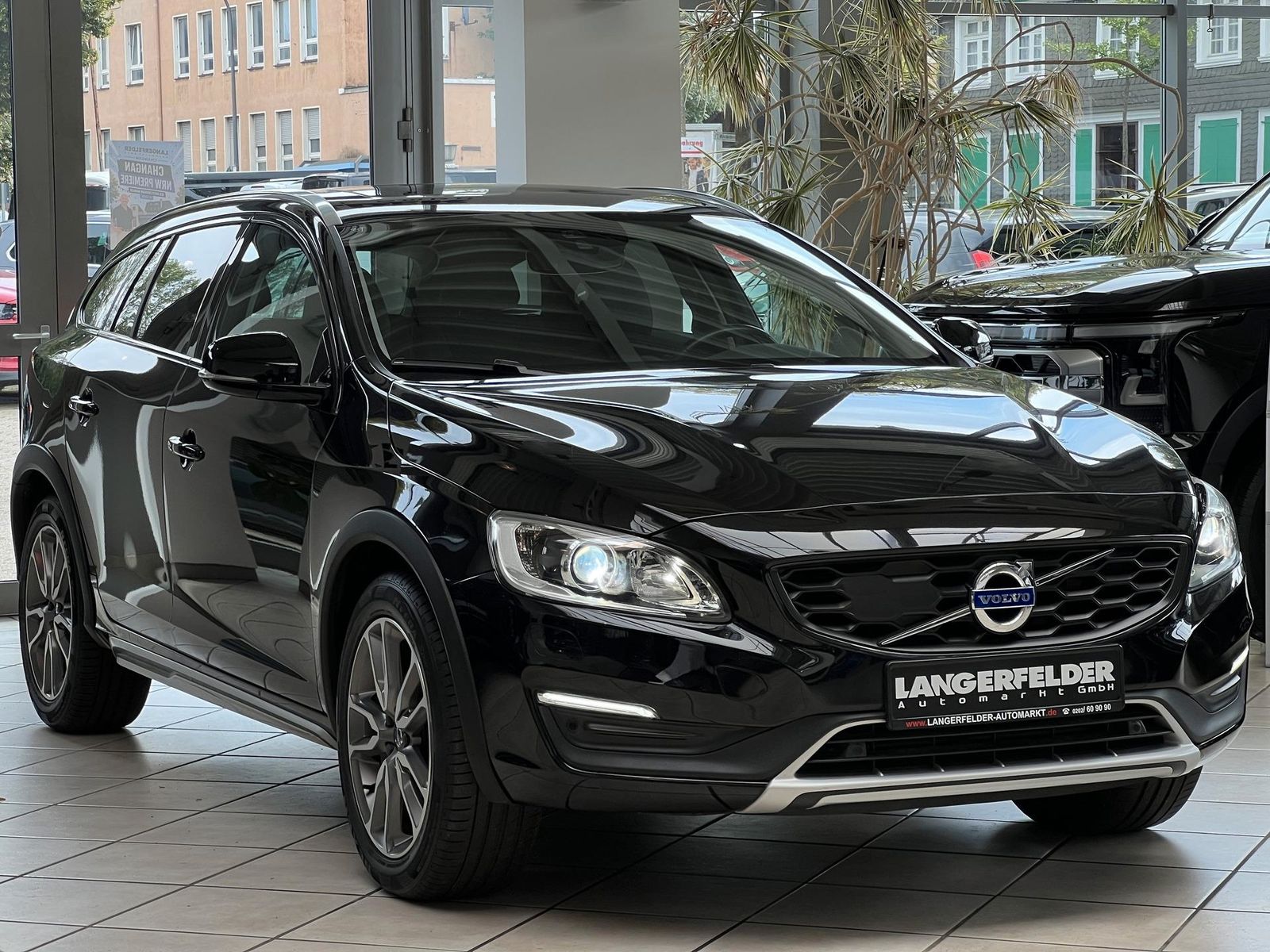 Volvo V60 Cross Country D4 Pro
