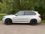 BMW X5 Hybrid 40e M-Paket Pano HUD Stop&Go Carplay - BMW X Series mit Hybrid-Antrieb